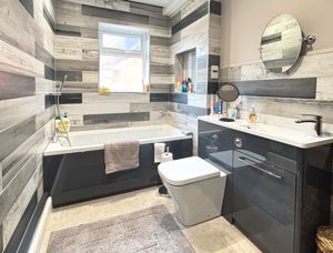 Photo 18- click for photo gallery